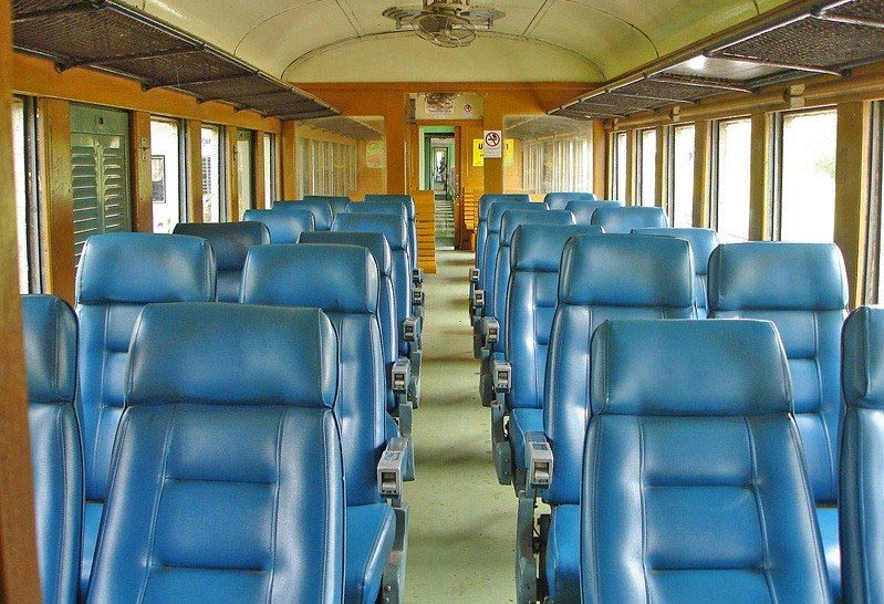 Bangkok to Chiang Mai train 2nd class seat zircon