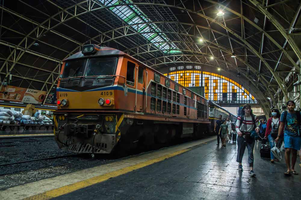 Bangkok to Chiang Mai train