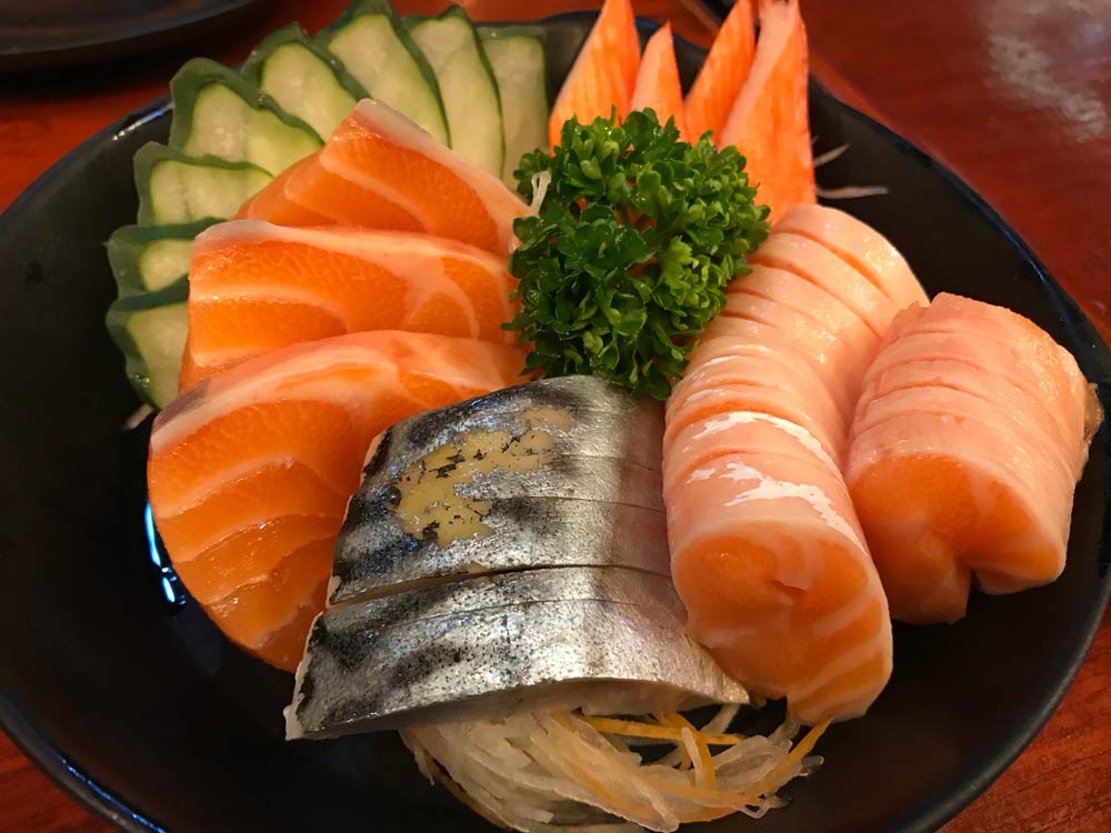 Fuku intown sushi buffet in Bangkok