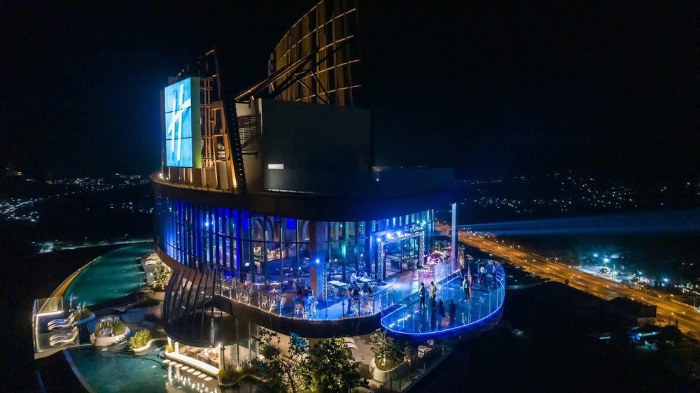 Vana Nava Sky Bar 