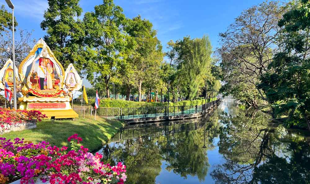 Wachirabenchathat Park