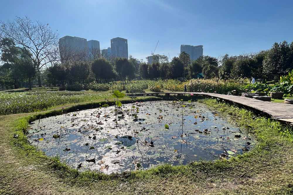 Wachirabenchathat Park