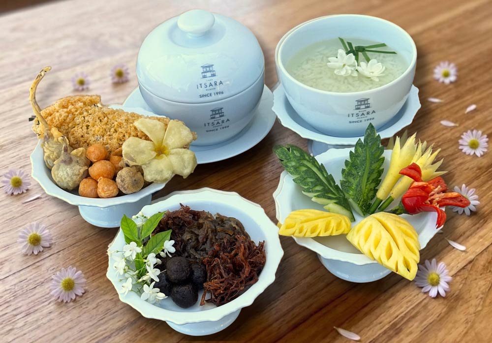 Baan Itsara Restaurant