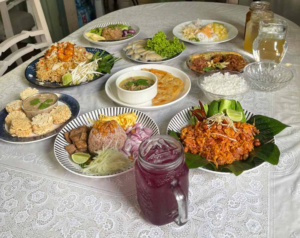 Baan Varnakovida